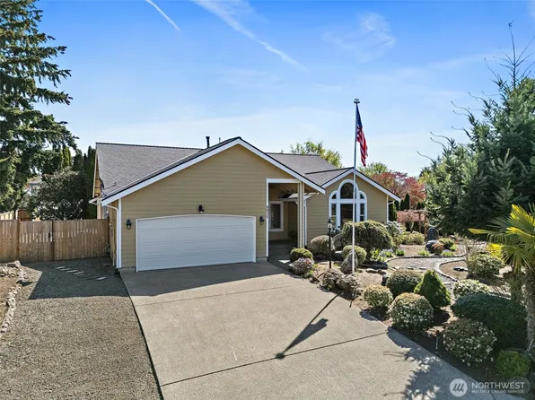 8011 89th Avenue SW, Lakewood, WA 98498