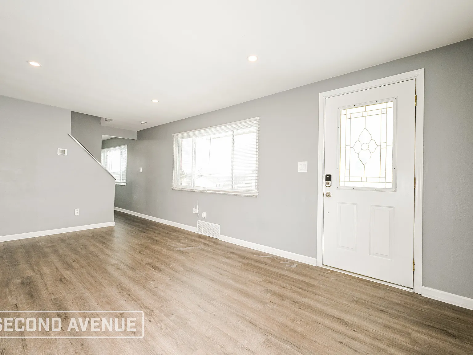 3 bed, 3.0 bath, 1925 sqft, $1,950 — Photo 4
