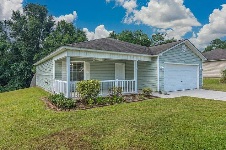 Building Photo - 168 Cabana Way