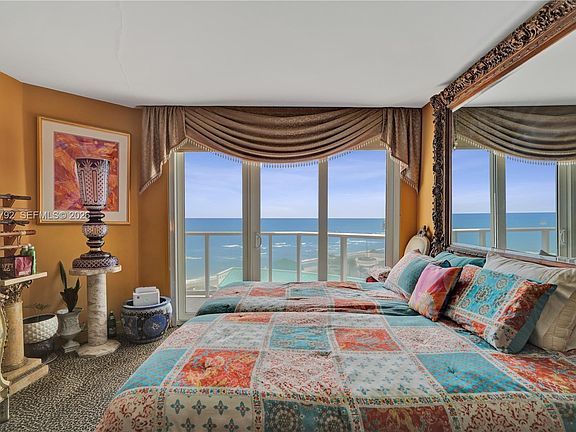 4th image of 16485 Collins Ave APT 832