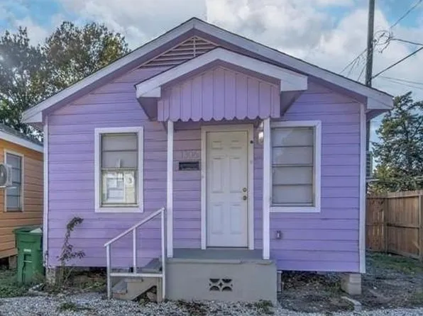 1306 Weiss St, Houston, TX 77009