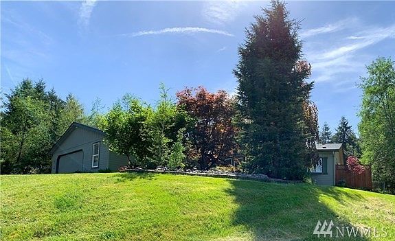 1st image of 113 Home Town Dr