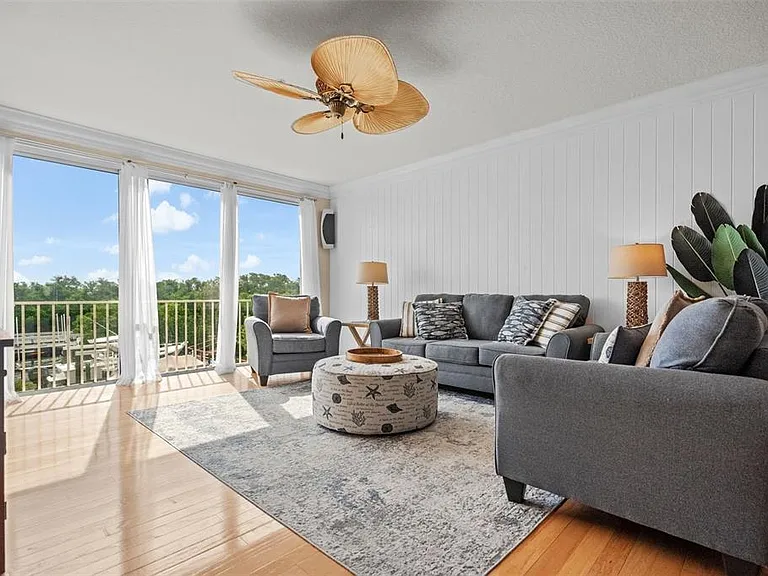 1593 Pinellas Bayway S — Photo 9