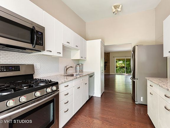 5th image of 254 Kenston Ct #0