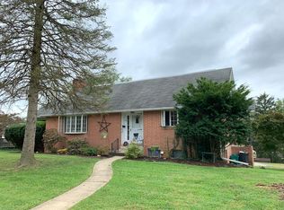 40 W King St, Ephrata, PA 17522