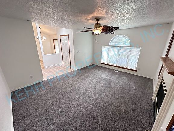 3rd image of 1535 NW Wallula Ave
