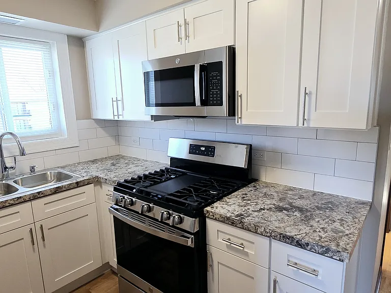 9700 S Karlov Ave #3W — Photo 3