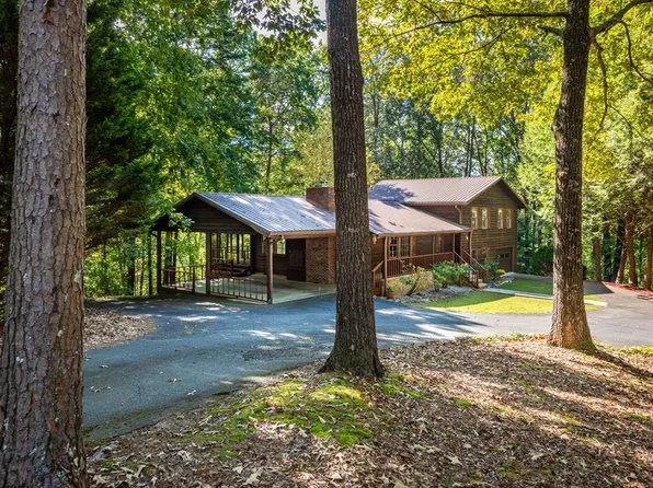 268 Dogwood Dr, Ellijay, GA 30540