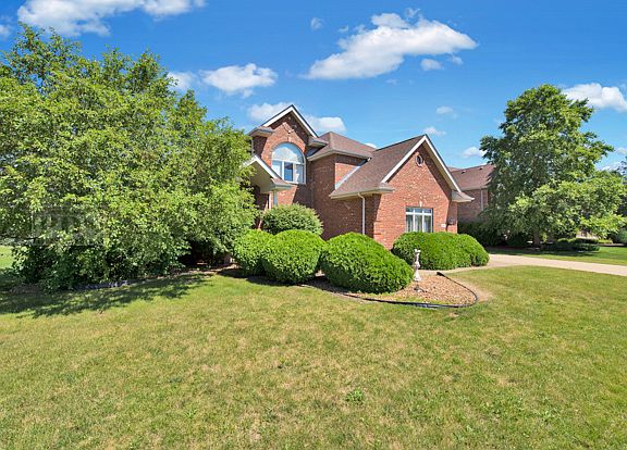2nd image of 22772 Sun River Dr