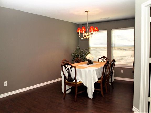 5th image of 10205 Olivia Dr