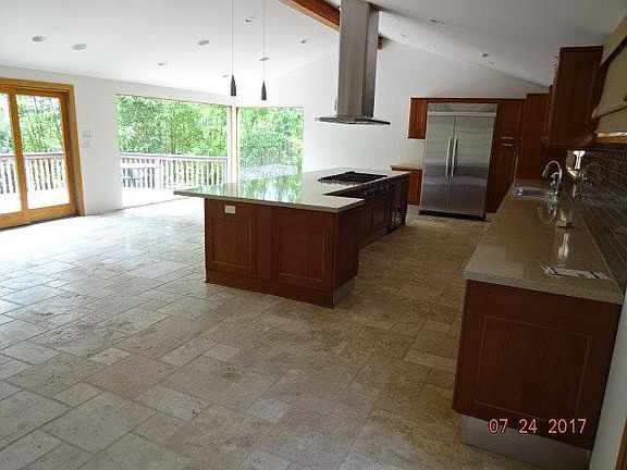 3rd image of 13311 Galewood St