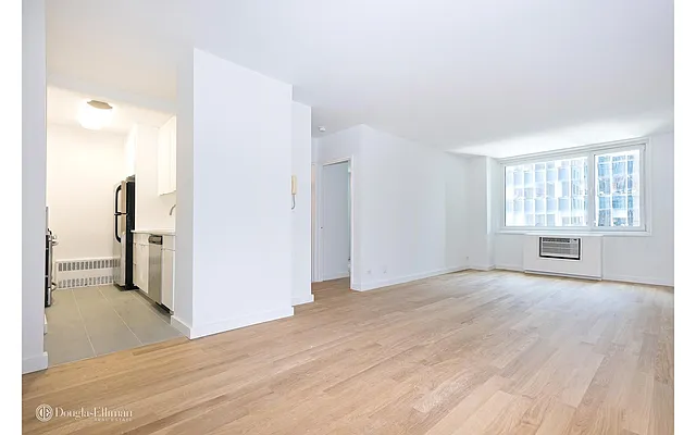 Rented by Douglas Elliman | media 202