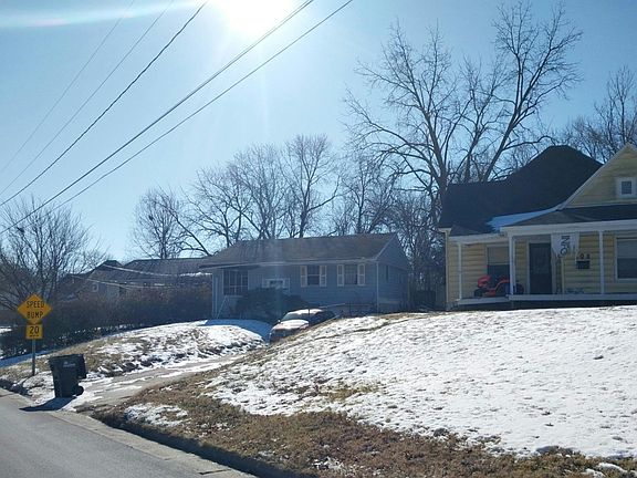 2nd image of 506 W Sexton Rd