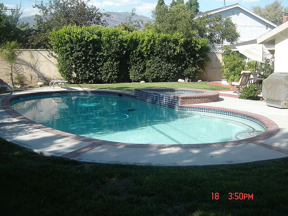 2nd image of 1825 Salem Ct