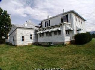 6017 Broad St, Mount Jackson, VA 22842