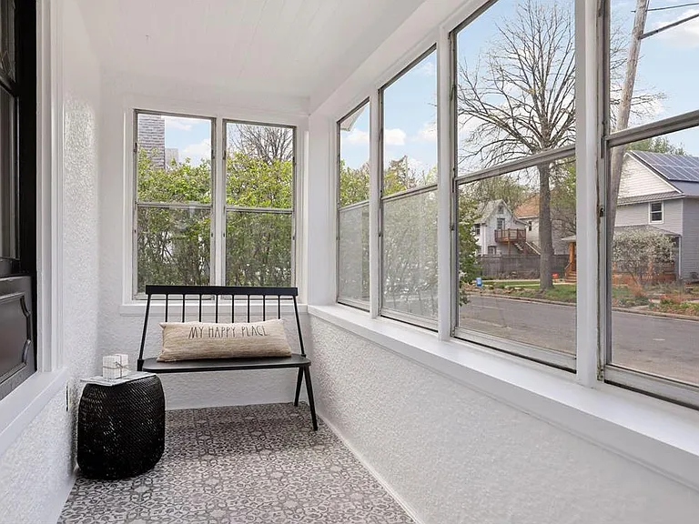 314 12th Ave NE — Photo 49