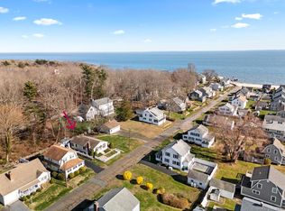 40 Billow Rd, Old Lyme, CT 06371