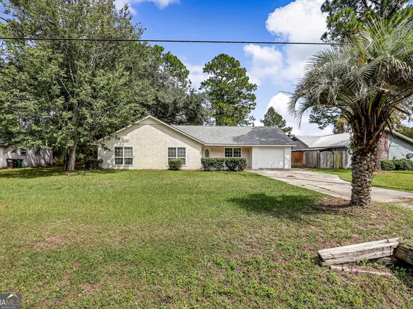 675 Douglas Dr, Saint Marys, GA 31558