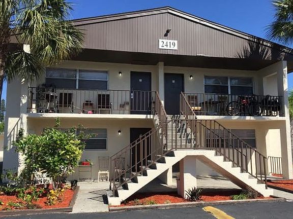 4th image of 2418 Morado St APT E1