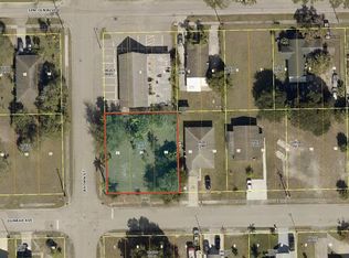 2955 Dunbar Ave #30, Fort Myers, FL 33916