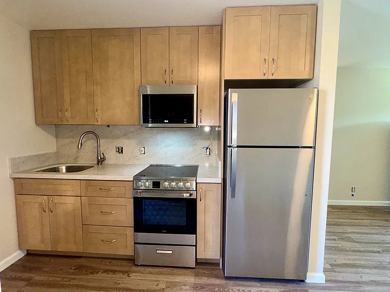 717 Kihapai Pl #23 — Photo 2