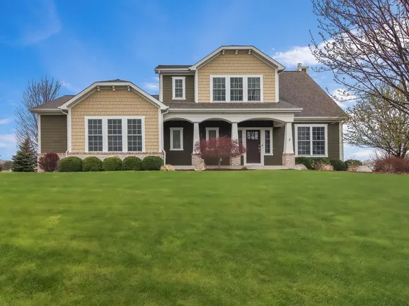 712 Vienna Way, Traverse City, MI 49696