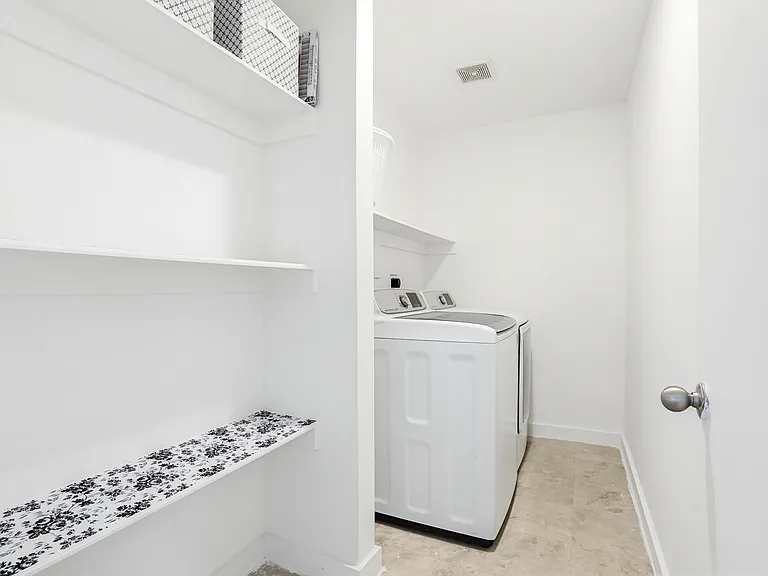 9616 Kennebec Way — Photo 4