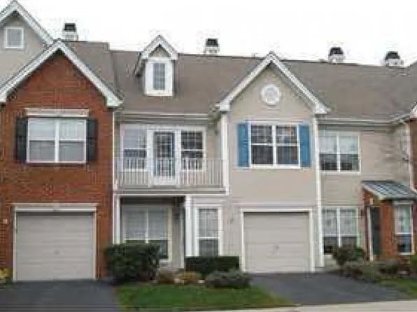 35 Daniele Dr, Ocean, NJ 07712