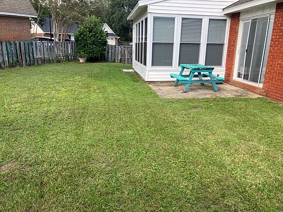 Fenced Yard