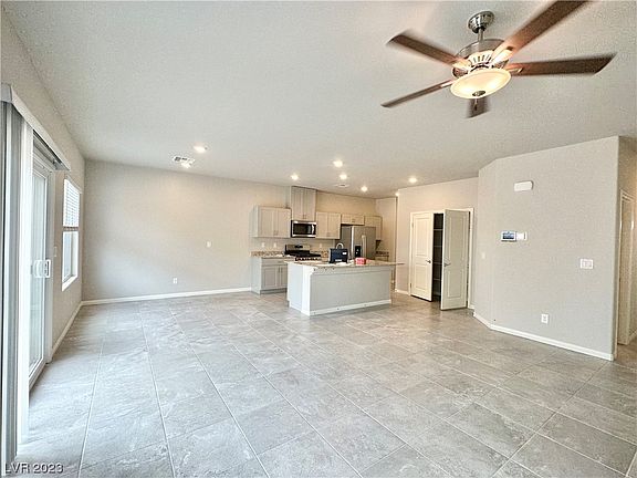 4th image of 7466 Dragonfruit Ave