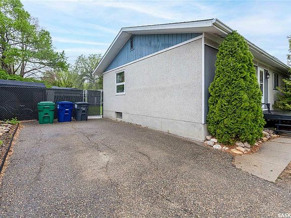 5th image of 11 Selkirk Cres