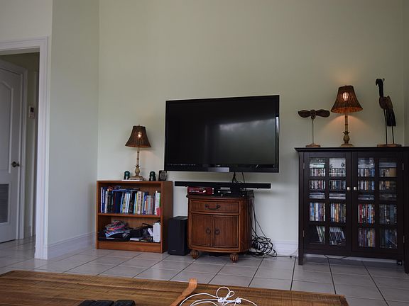 5th image of 184 Ocean Dr