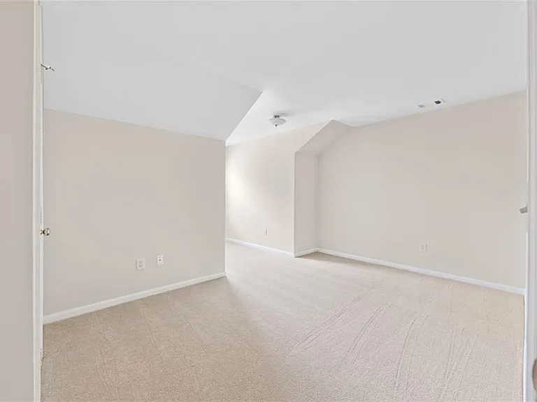 2024 Hoods Fort Cir NW #19 — Photo 15