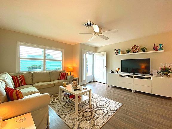 5th image of 1025 Beach Manor Cir #48