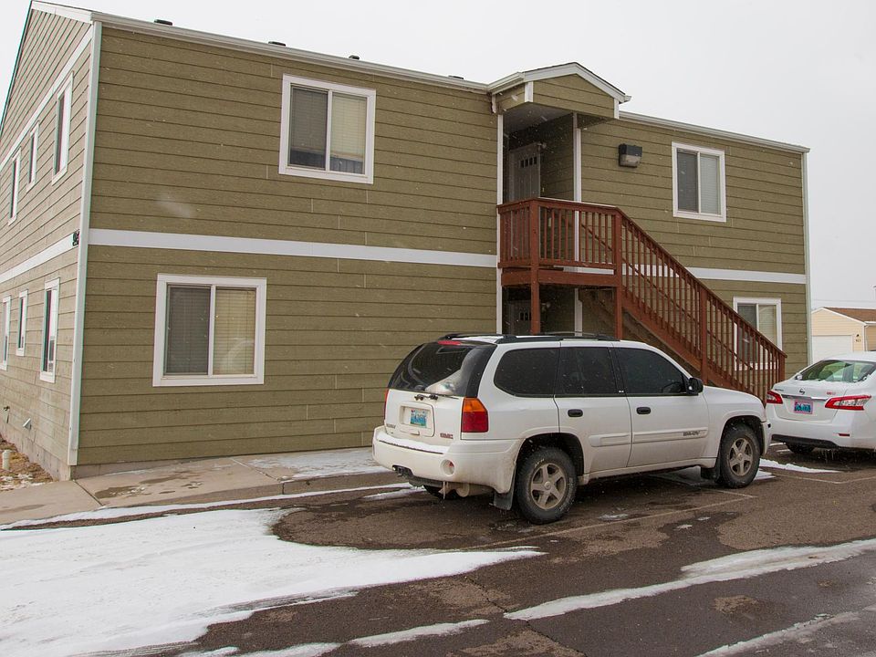 1st image of 925 Arnold St #D