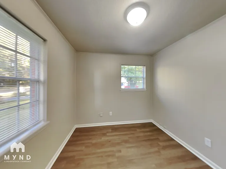 713 Kingman Rd — Photo 17