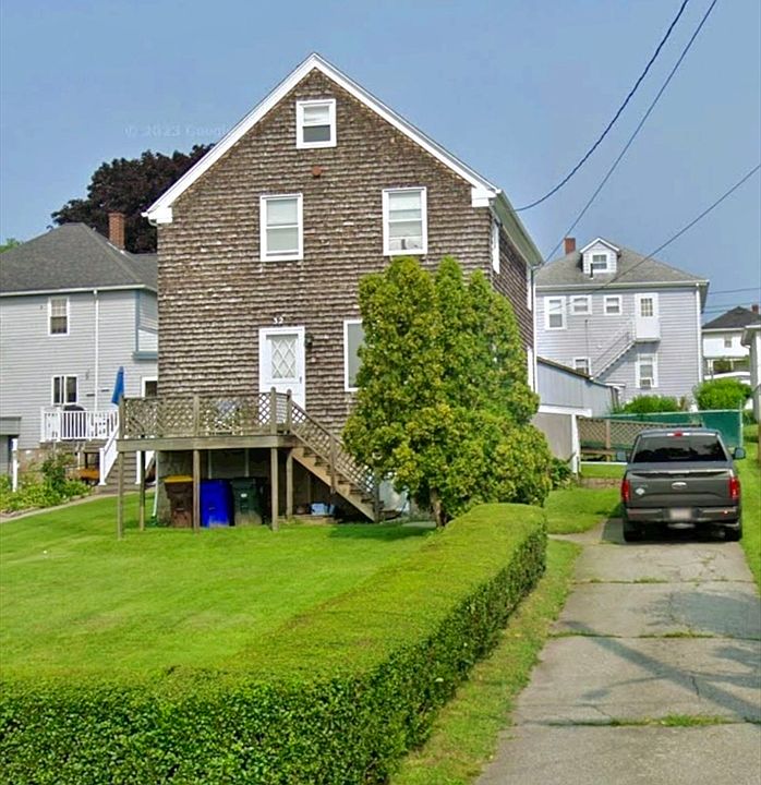 1st image of 32 Woodstock St