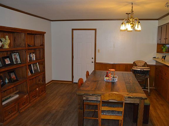 5th image of 105 S Crescent Dr