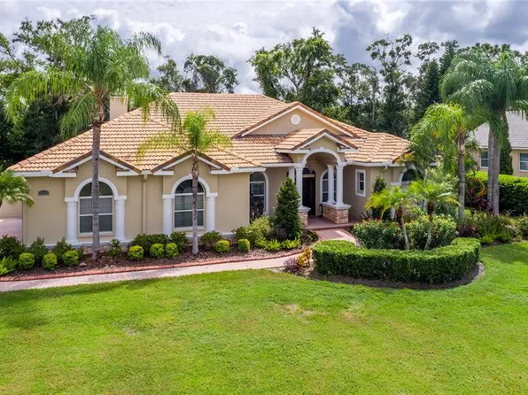 19003 Apian Way, Lutz, FL 33558