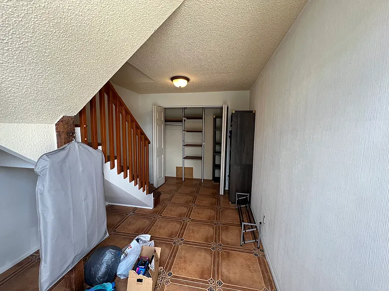 18812 Matanzas Rd #UPPER FLAT — Photo 7