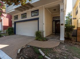 6704 Menchaca Rd, Austin, TX