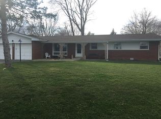 1511 Flower St, McHenry, IL 60050