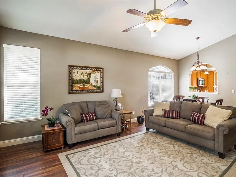 105 Rockbolt Cir — Photo 19