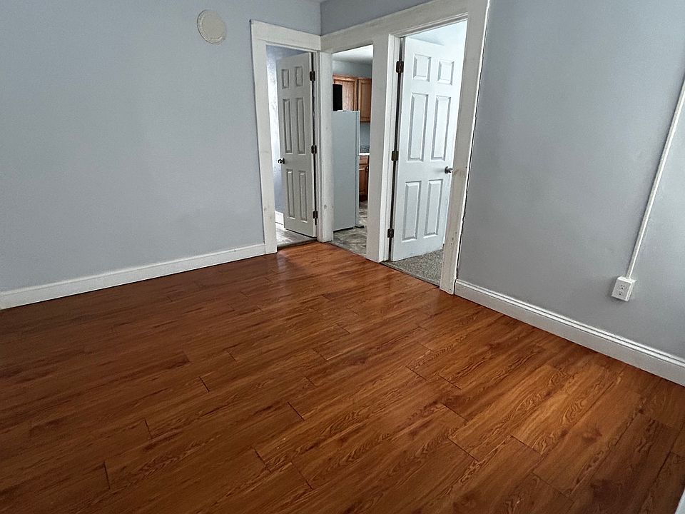 1st image of 41 Lake St #1