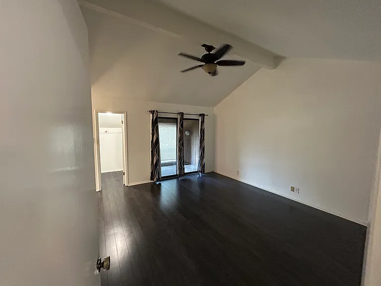 9215 Powhatan Dr — Photo 16
