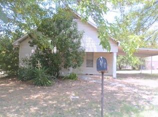 114 W 3rd St, Keene, TX 76059