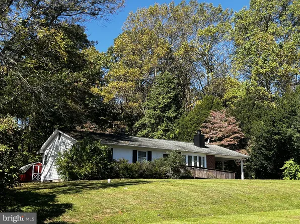 3520 Westview Rd, Westminster, MD 21157