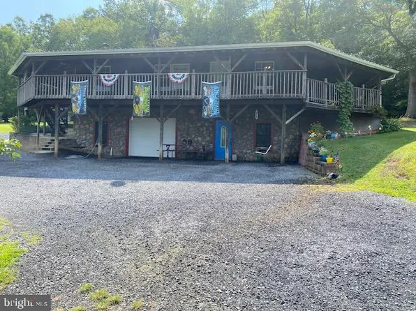 20 Springwood Dr, Mc Clure, PA 17841