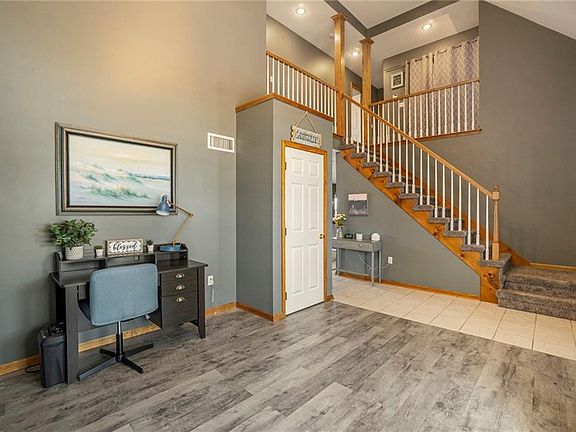 5th image of 106 Wisteria Ct