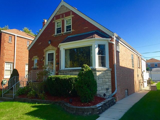 1st image of 3041 N 79th Ave